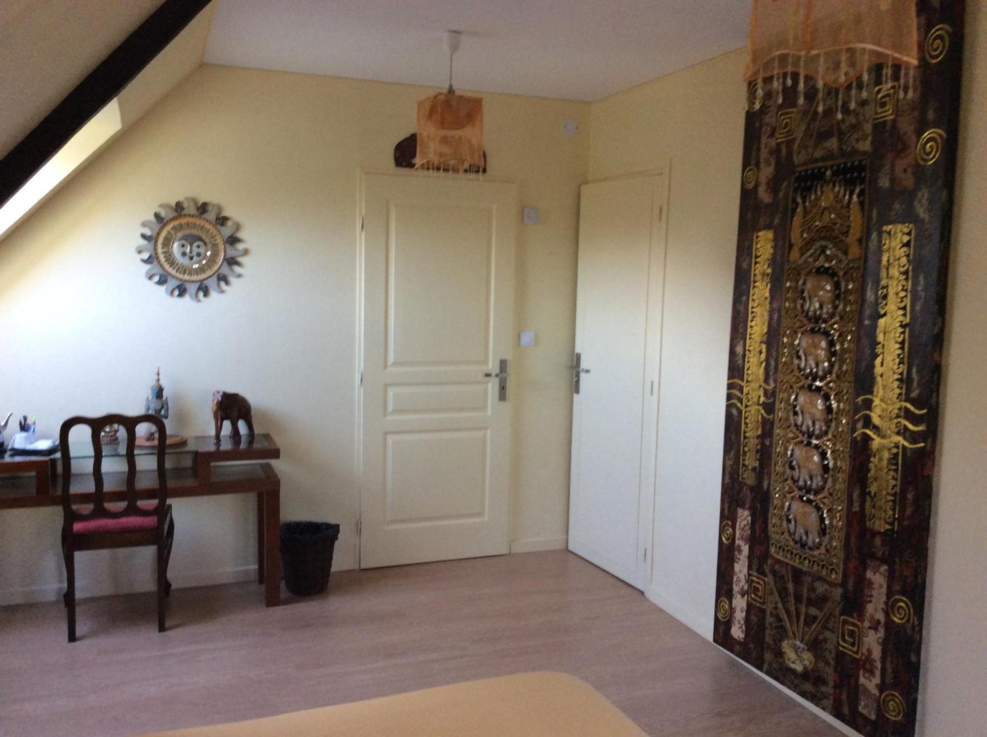 L Entre Deux Bed & Breakfast Champcey Room photo